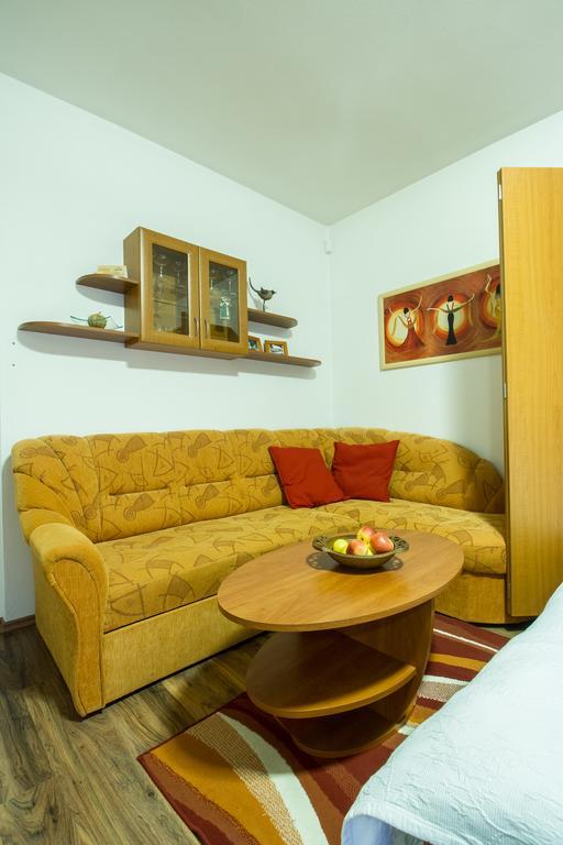 Vila Helena - Apartment Helena 2 Ruzomberok Quarto foto